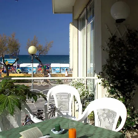 Hotel Hollywood 3*