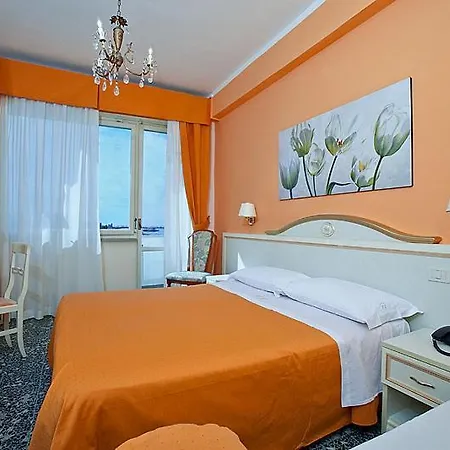 Hotel Hollywood 3*