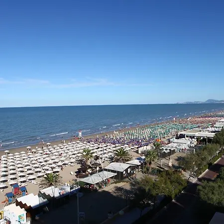 Hollywood Hotell Senigallia